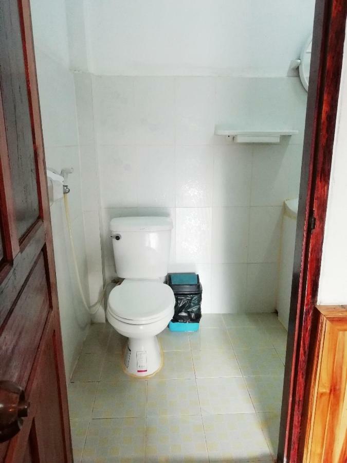 Sunset Bungalows & Gh Muang Ngoi Exterior foto